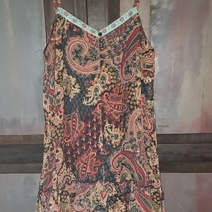 Xhilaration beautiful teardrop and flowers